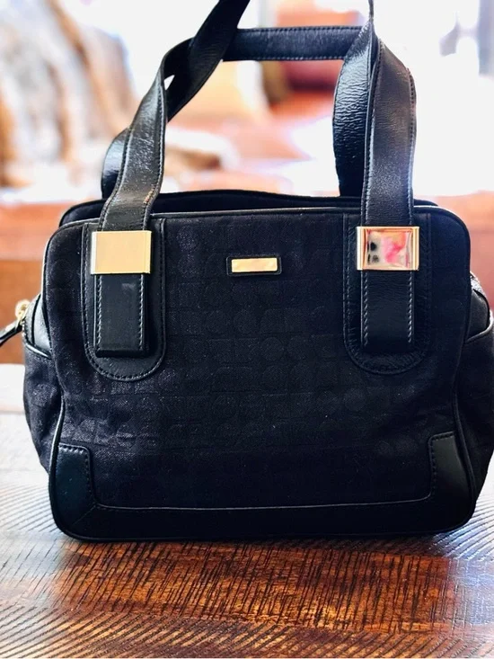 Kate Spade Jacquard &
Leather Shoulder Bag with Structured Designed preloved ❤️ - Picture 3 of 17